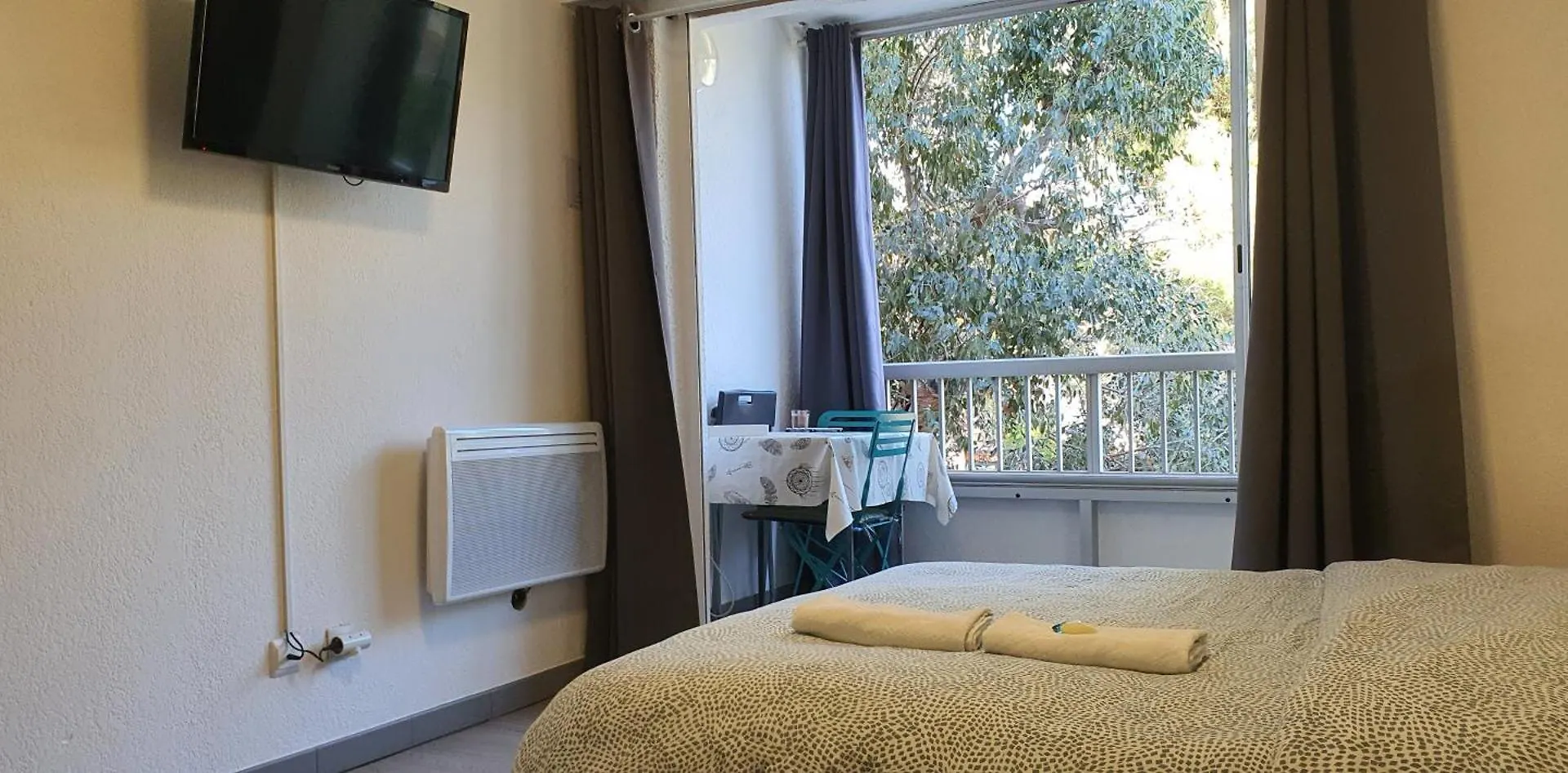Havre De Paix A 2 Pas De L'Eau, Autonomie Apartment Saint-Mandrier-sur-Mer France